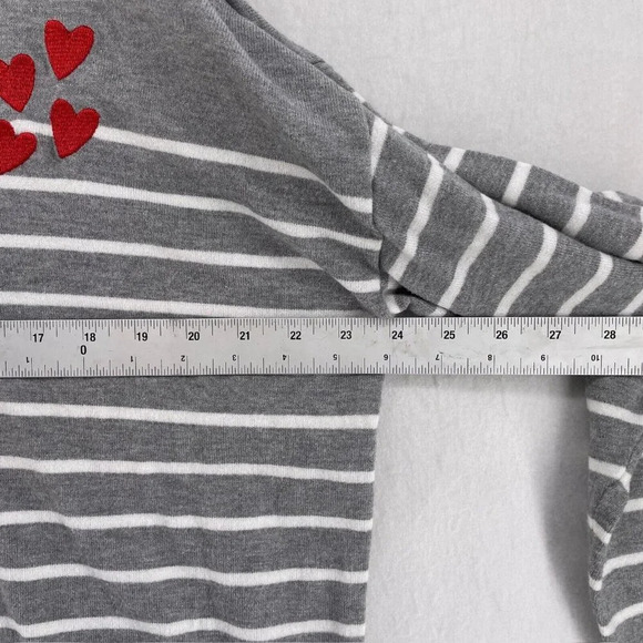 Rachel Zoe Top Women's Sz 1X Gray White Striped Red Embroidered Hearts Pullover - Picture 3 of 12